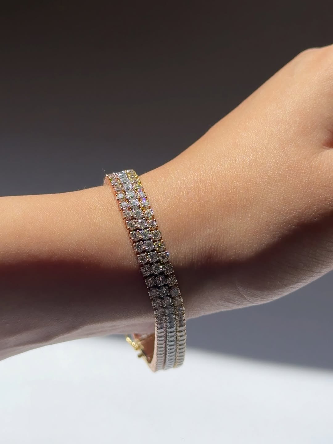 Exquisite Single Line Diamond Bracelet