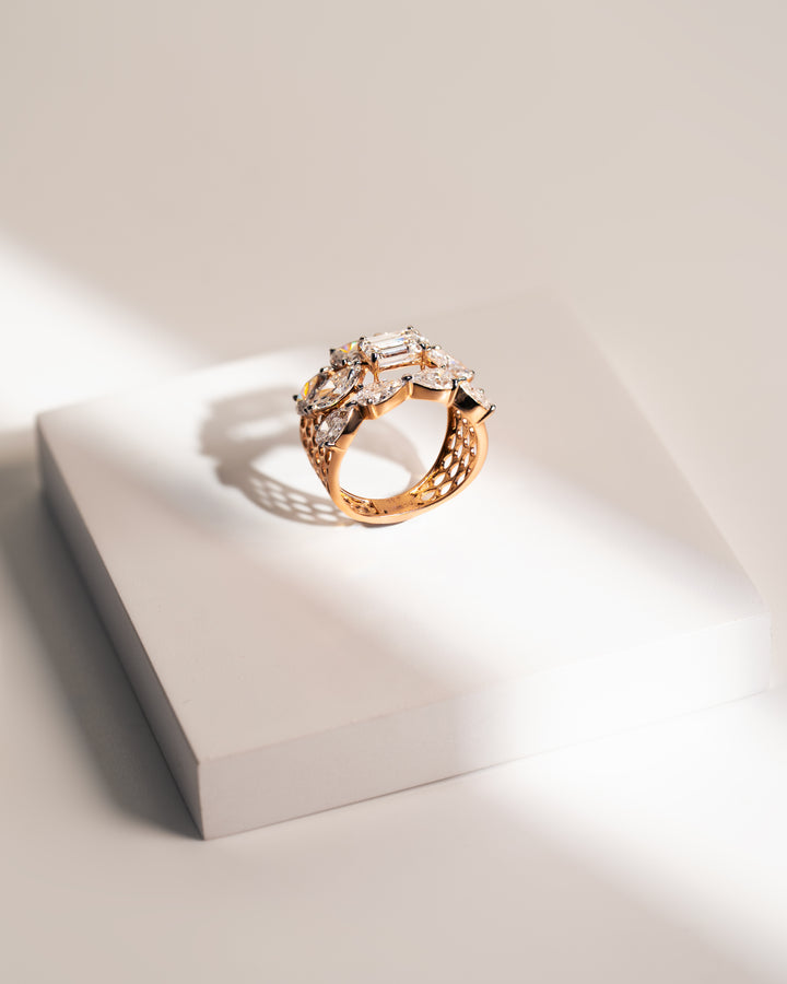 Emerald Elegance: Pear Diamond Accent Ring