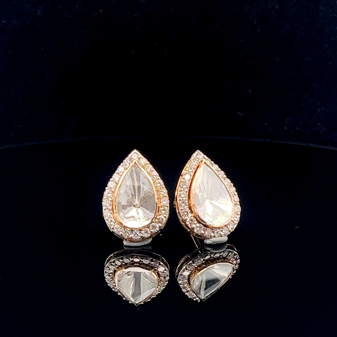 Exquisite Lab Grown Polki Stud Earrings- A Fusion Of Tradition and Modern Elegance