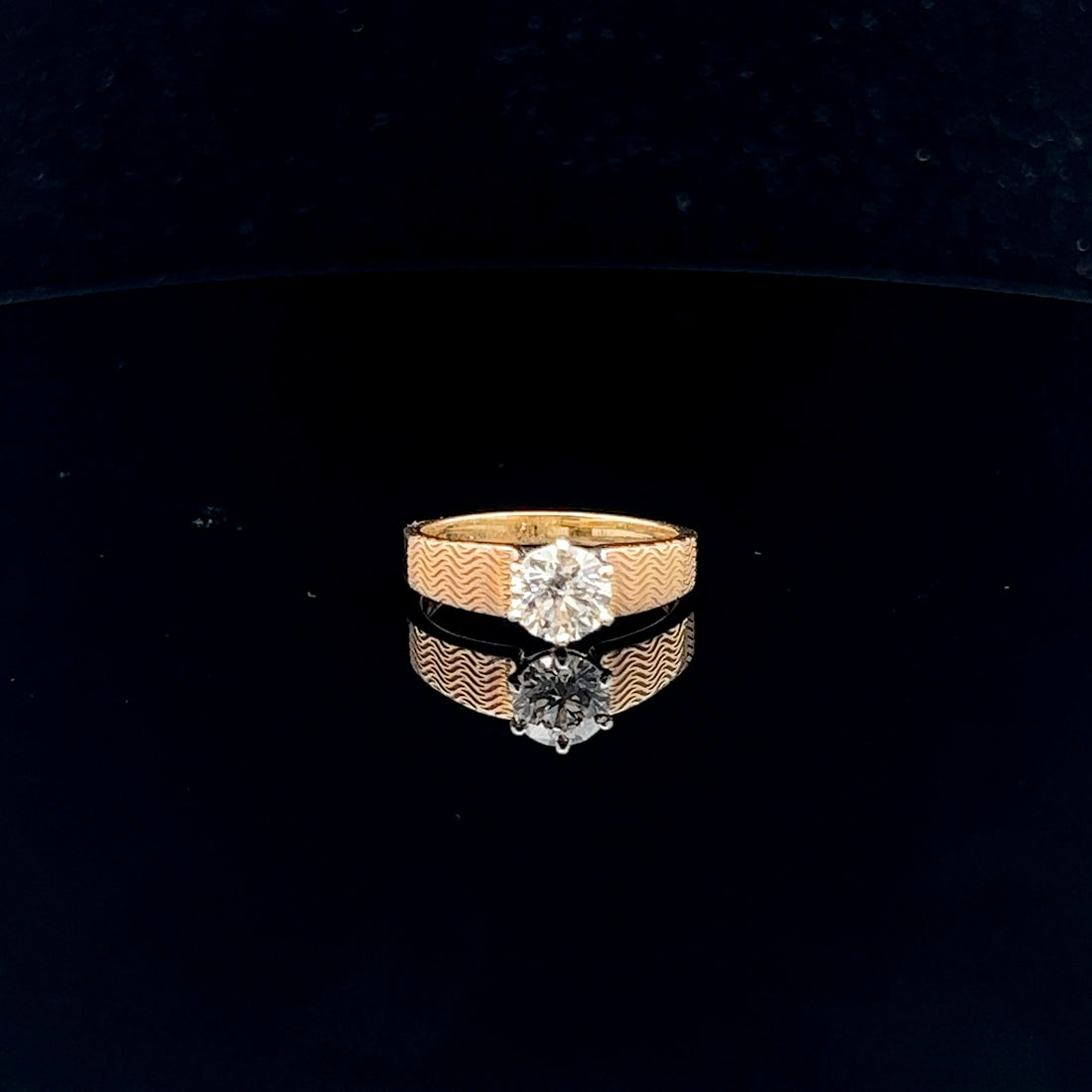 1.0ct Solitaire: A Diamond of Distinction