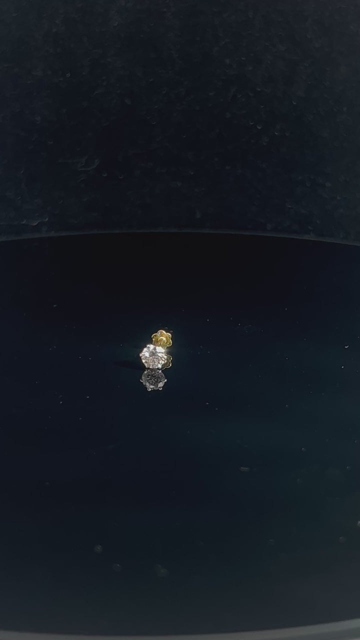 Exquisite 0.30ct Nosepin