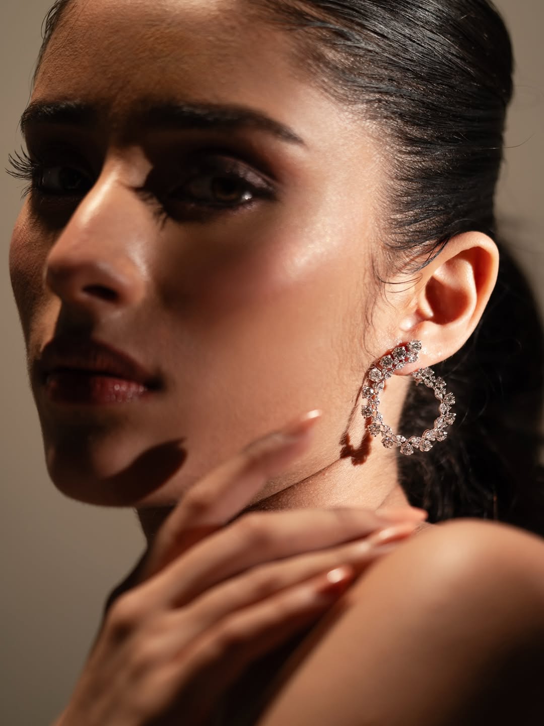 Hoop Heaven: A Wide Selection of Marquise & Round Earrings