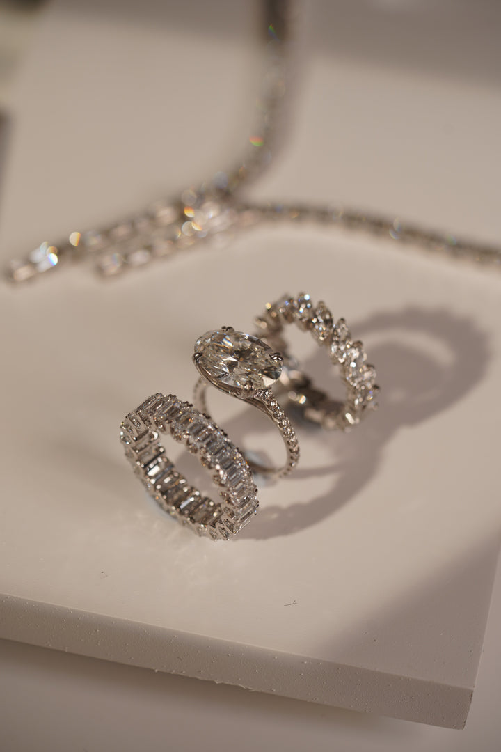 The 5.0ct Oval Grandeur Ring