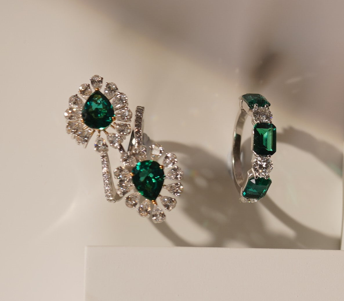 Exquisite Pear Cocktail Ring: A Floral Masterpiece