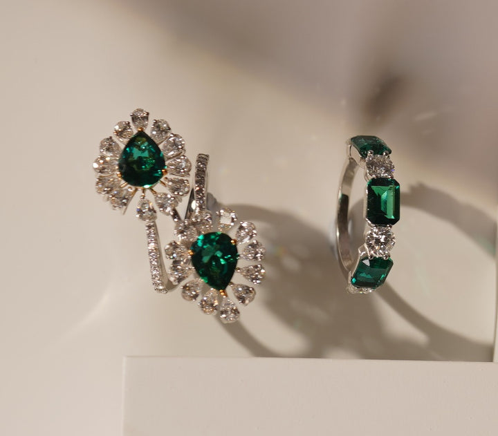 Exquisite Pear Cocktail Ring: A Floral Masterpiece