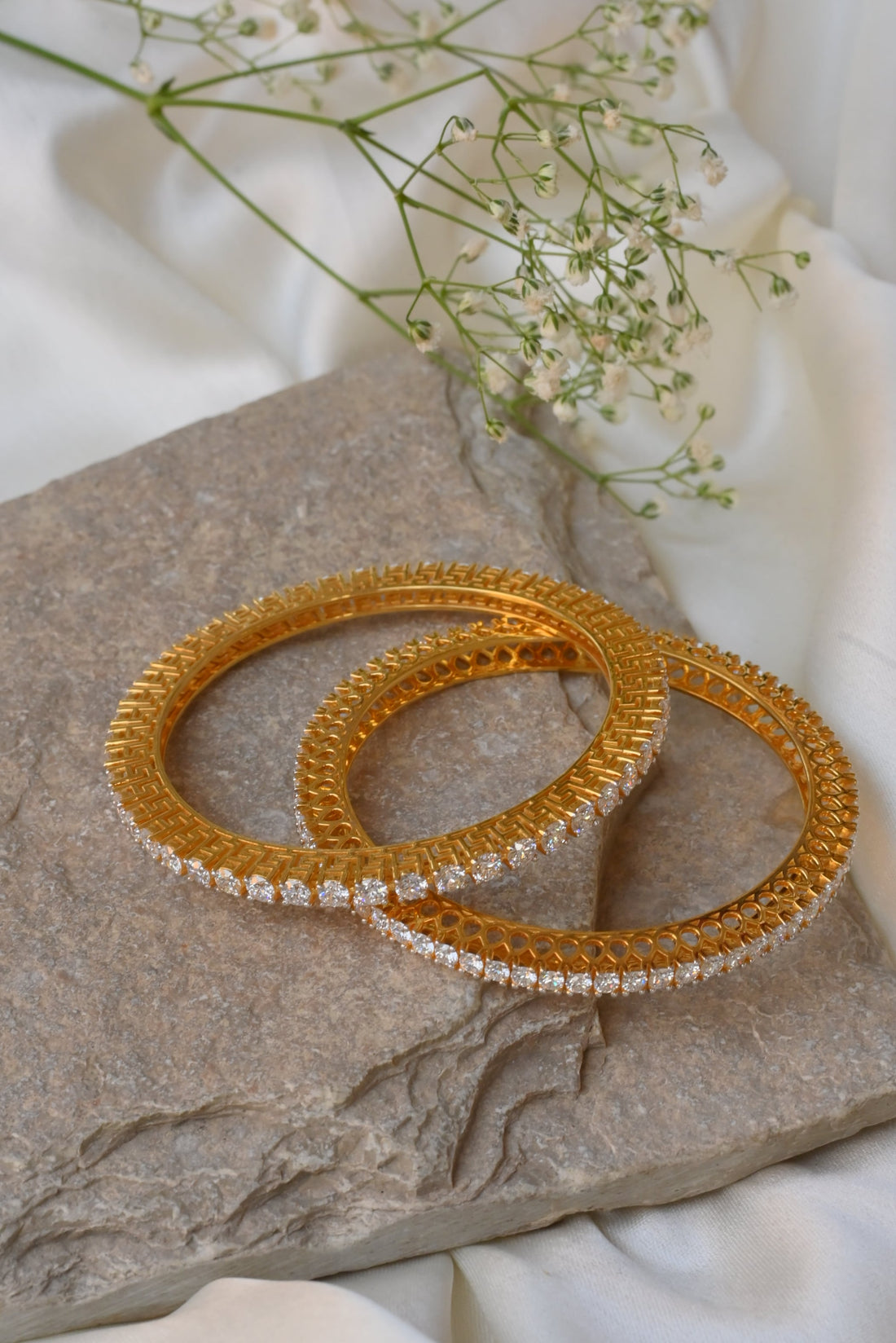 20 Pointer Diamond Bangle Pair