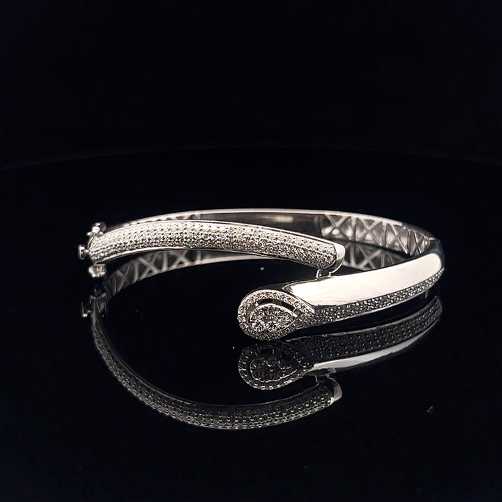 Serpentine Sparkle Pavè Bracelet