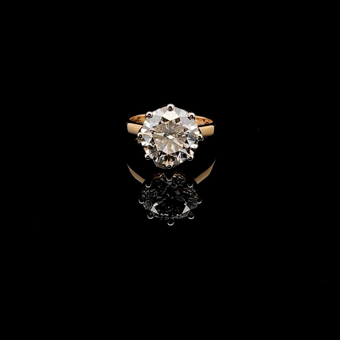 Exquisite 5.0ct Solitaire Diamond Ring