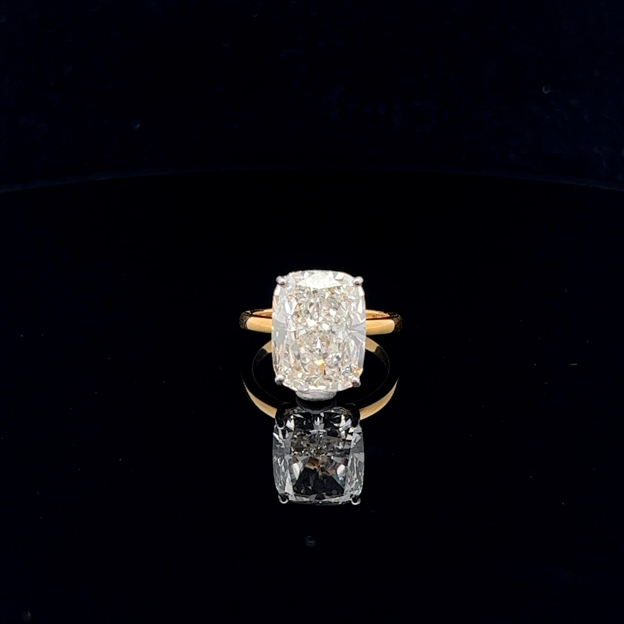Elegant 10.10ct Cushion Ring