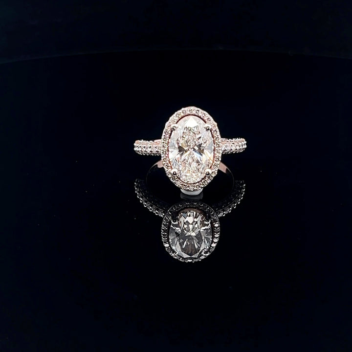 The Starlight 3.0ct Oval Diamond Halo ring