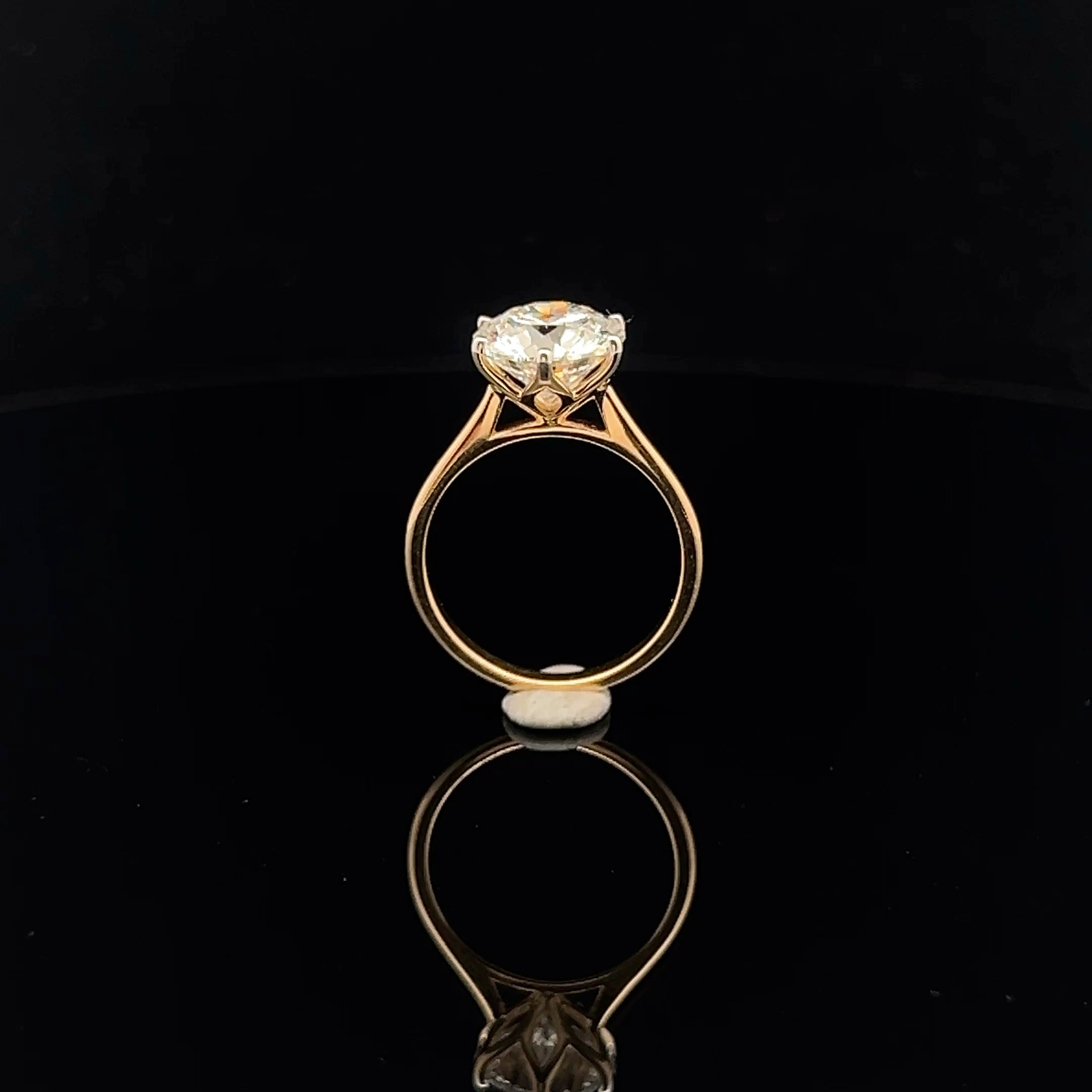 Exquisite 3.50ct Cathedral Tulip setting Ring