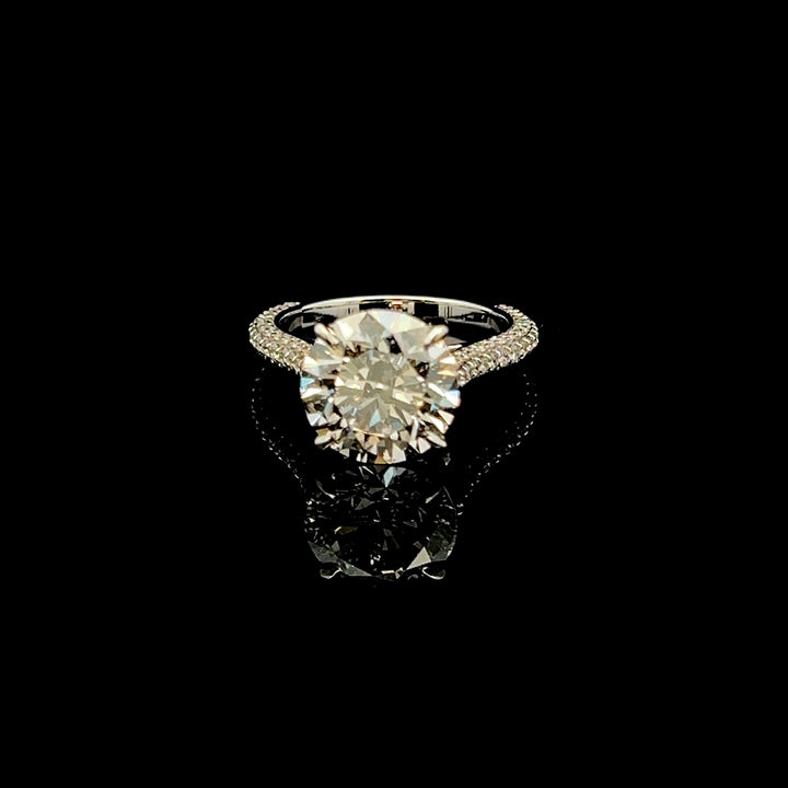 Exquisite 5.0ct Solitaire Ring