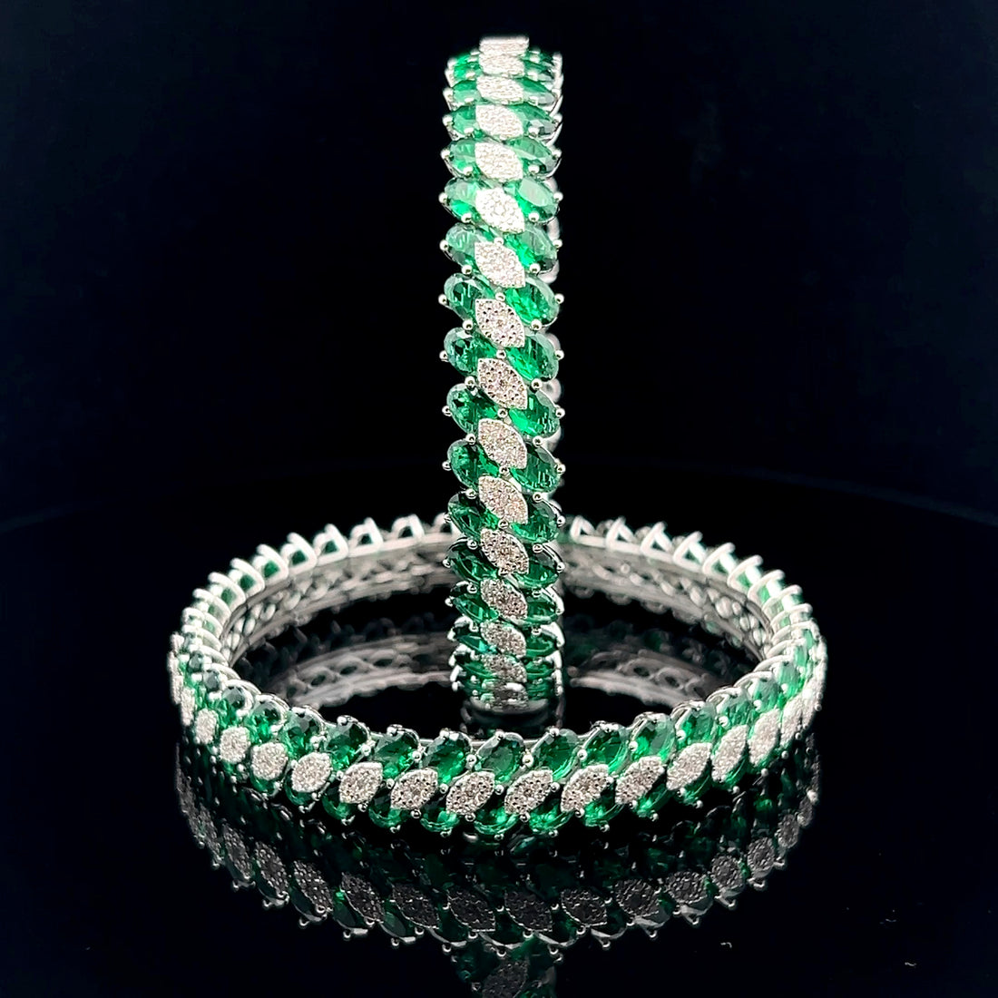 The Verdant Infinity: Pressure set Emerald and Diamond Bangle