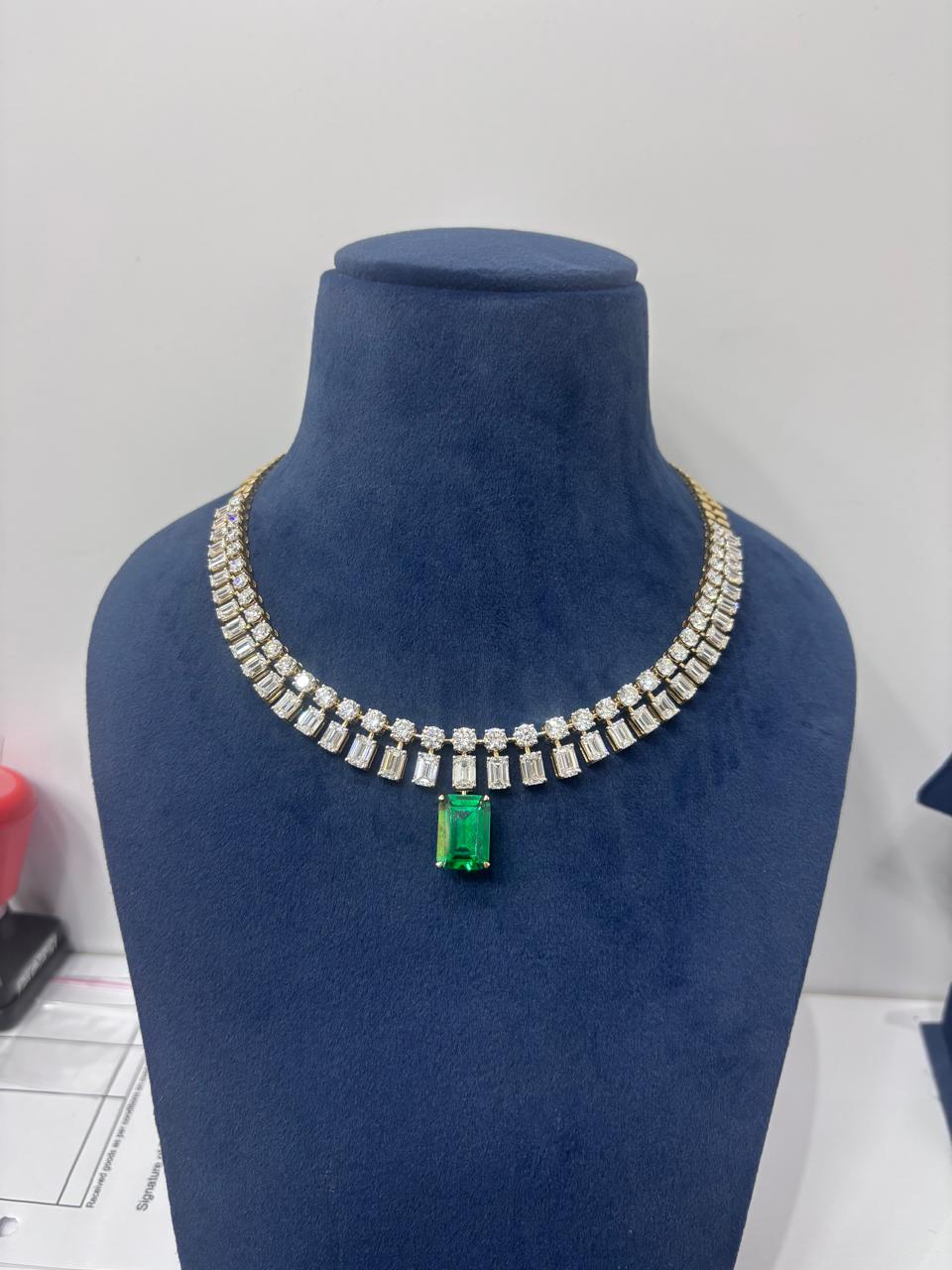Modern Emerald & Diamond Necklace and Earrings Set
