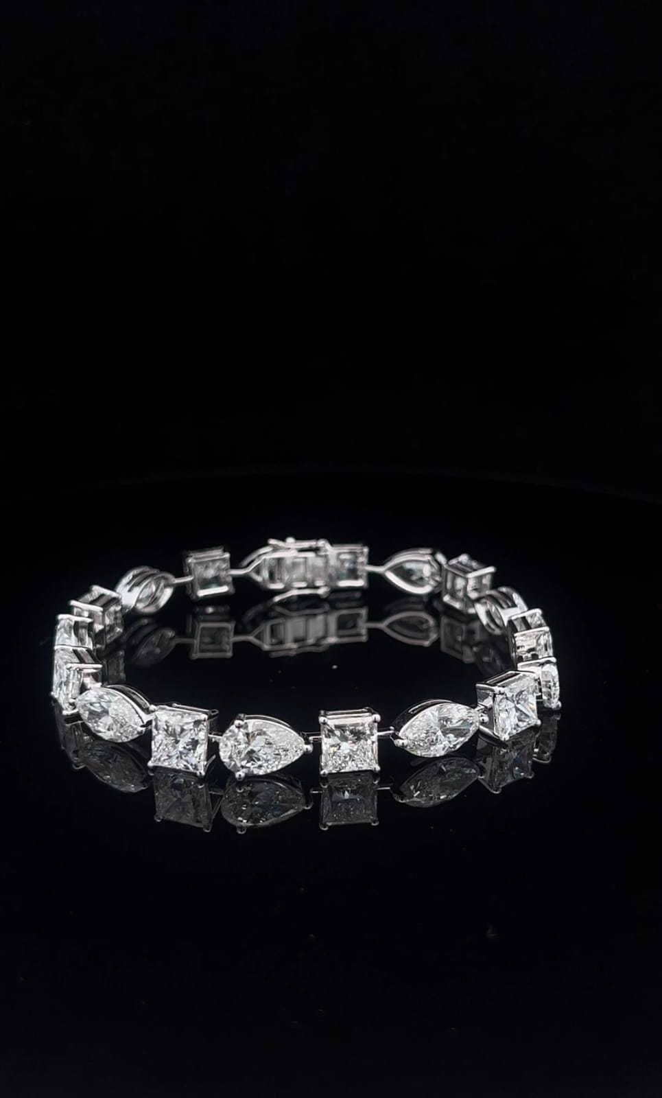 Elegant Mixed Cut Diamond Tennis Bracelet
