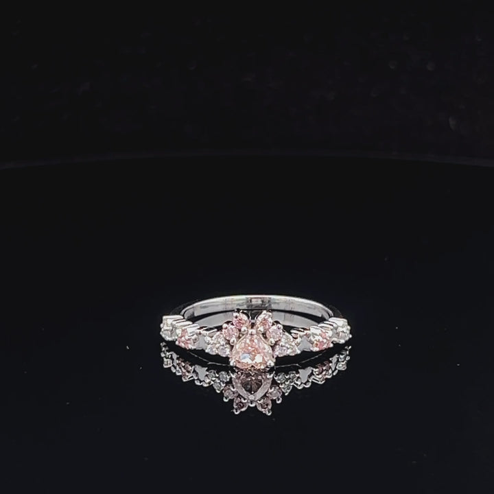 Exquisite Paw series ring in pink Diamonds