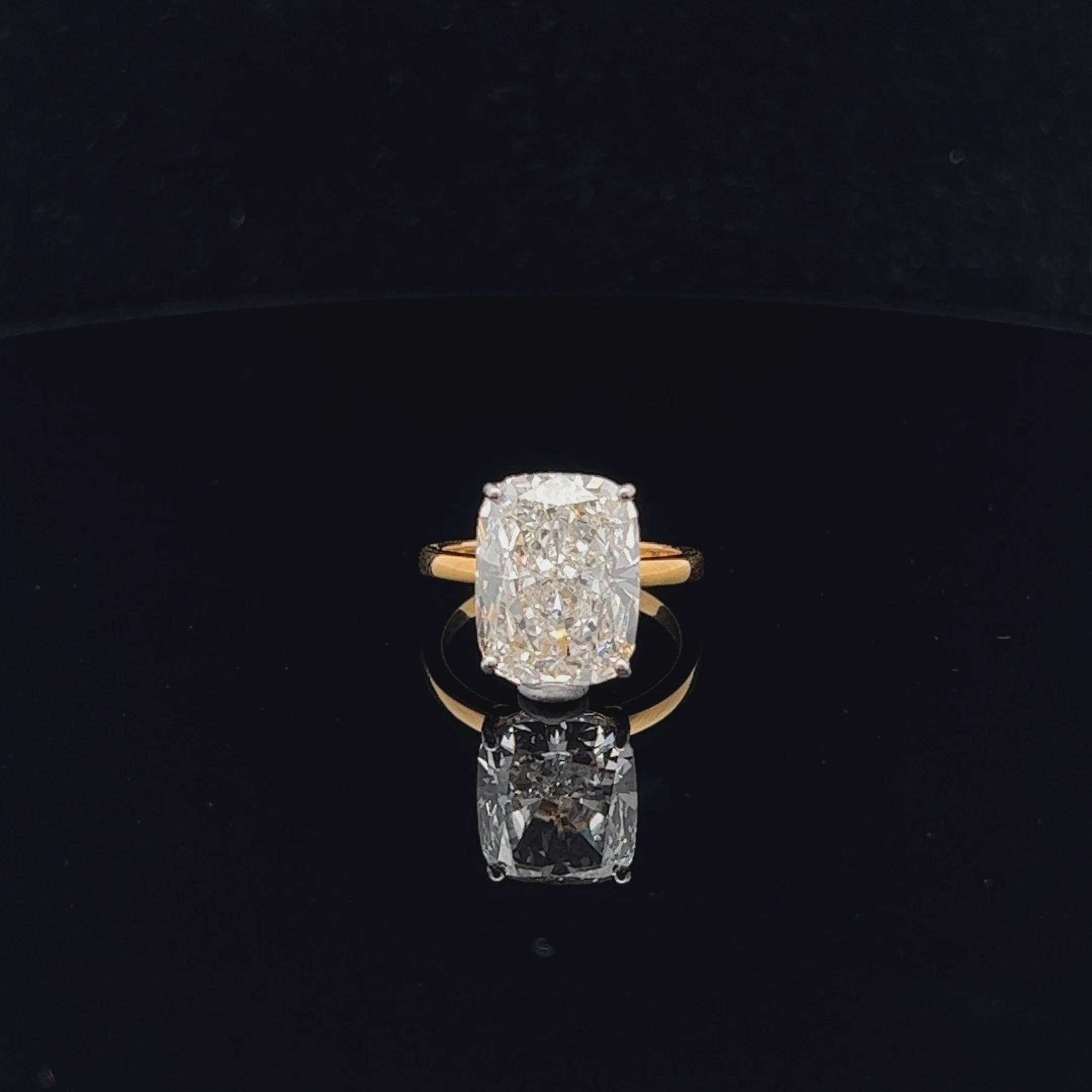 Elegant 10.10ct Cushion Ring