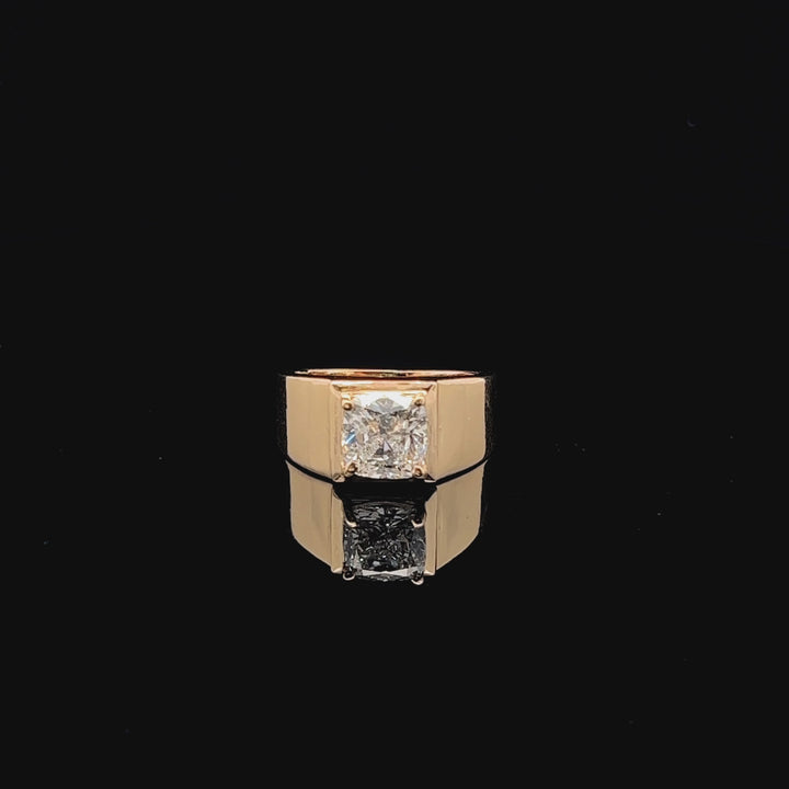 Elegant 3.0ct Cushion cut Men's Ring