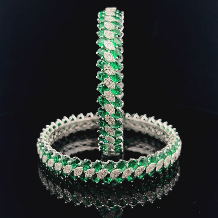 The Verdant Infinity: Pressure set Emerald and Diamond Bangle
