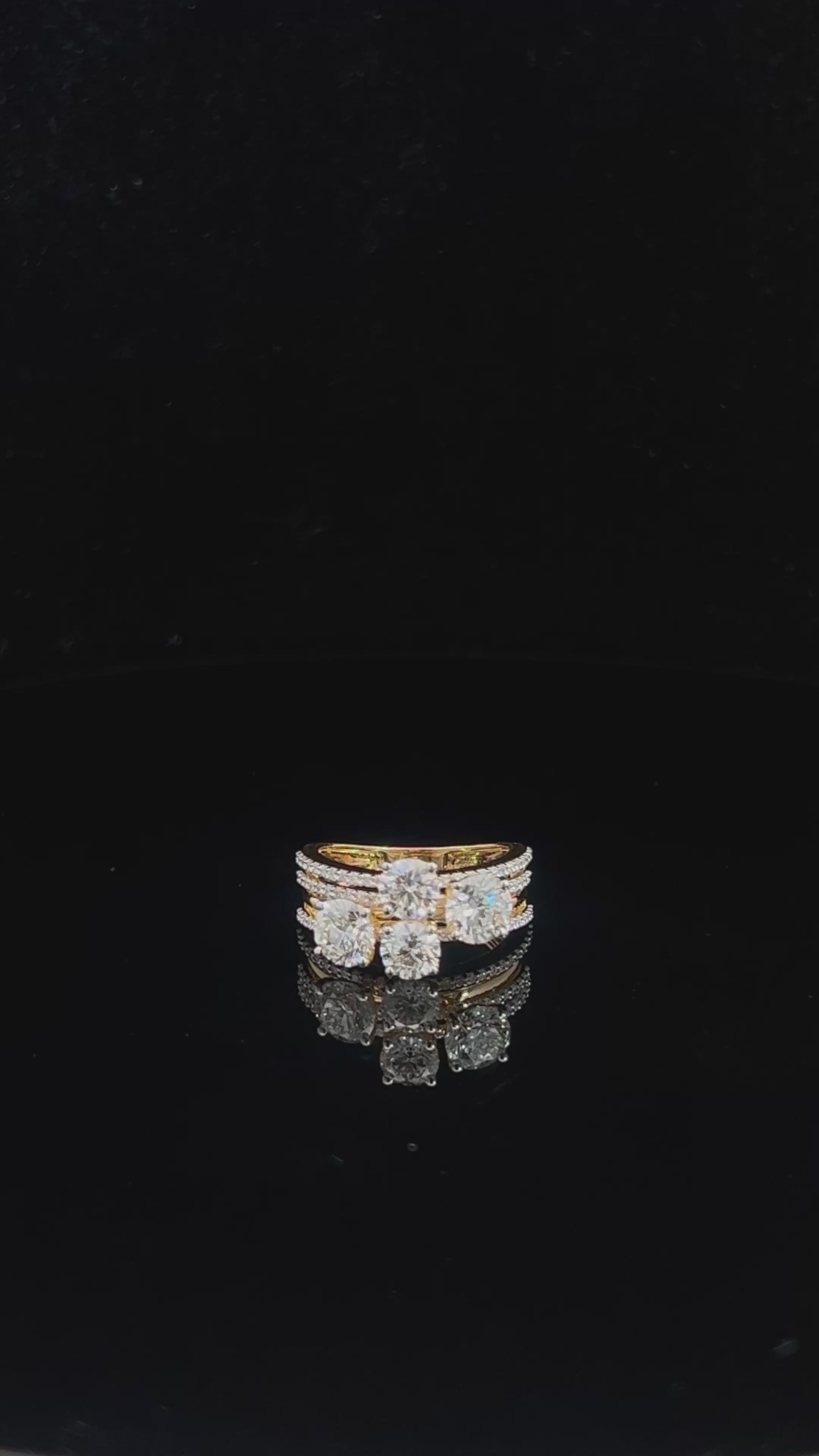 Exquisite Diamond Cocktail Ring