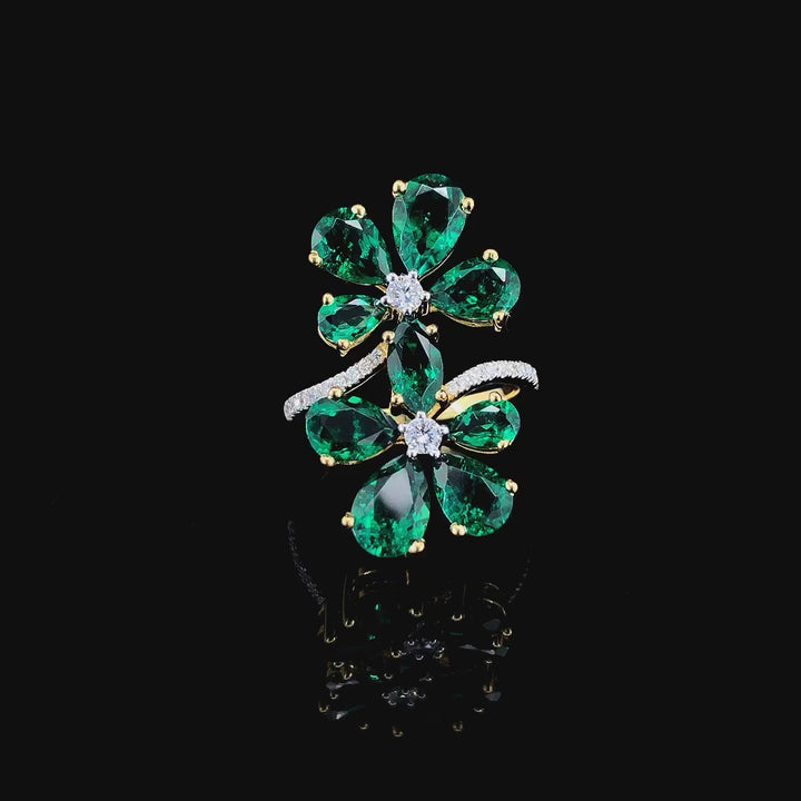 Elegant Emerald Floral Ring