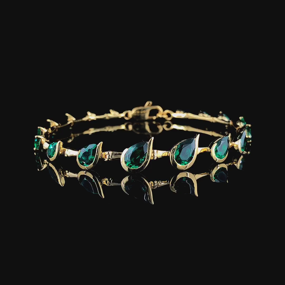 Minimalist Pear Emerald Bracelet